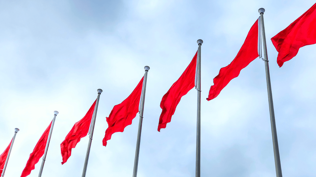 Indústrias sofrem pela bandeira vermelha